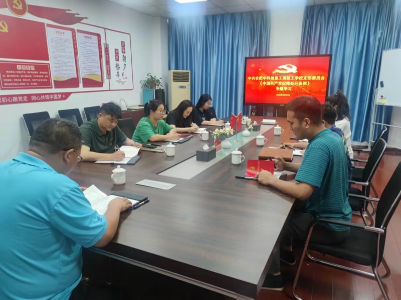 4bb056693e8d76a4b5149f3ccfbb2441