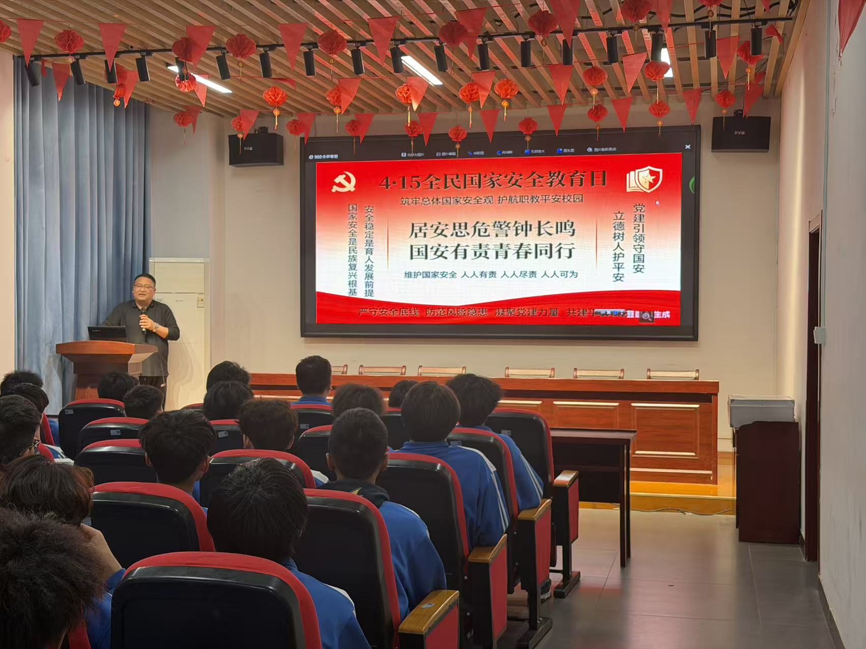 637afa5d5c8c5b9c2fe6be9d60baf18f